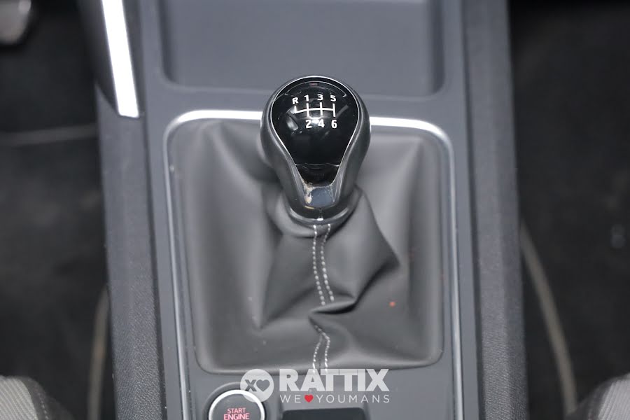 SEAT Leon ST 1.5 TSI 130CV Style Argento  Usato foto 29