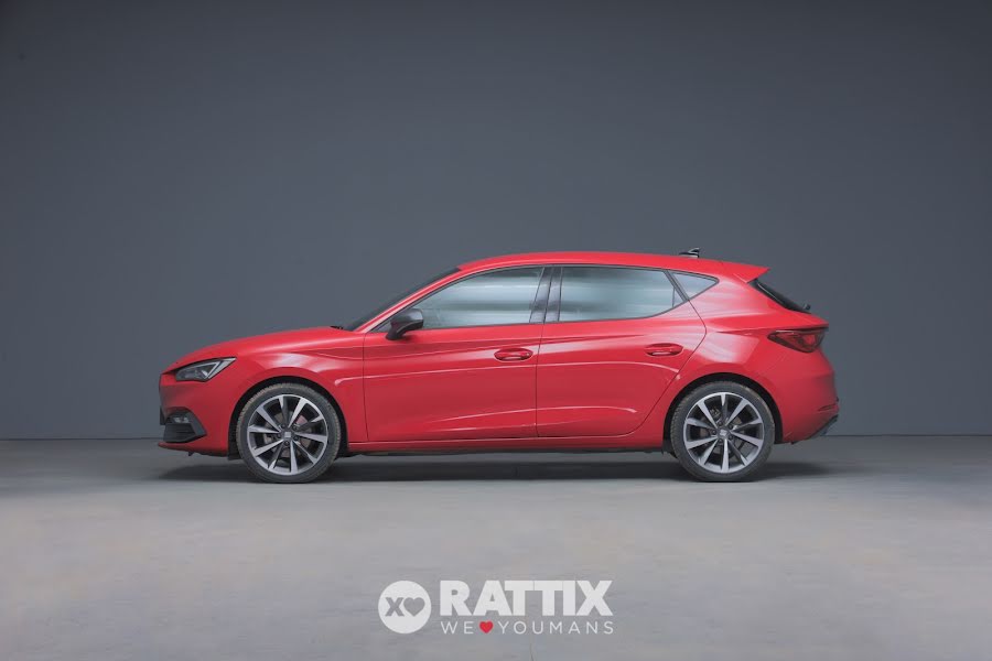 SEAT Leon 1.5 ETSI 150CV FR DSG Rosso   Aziendale foto 2