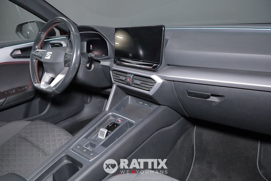 SEAT Leon 1.5 ETSI 150CV FR DSG Rosso   Aziendale foto 17