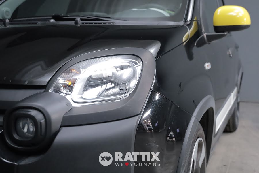 Fiat Panda Pandina 1.0 Firefly Hybrid 70CV Cross Nero Cinema  Aziendale foto 3