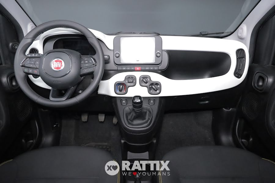 Fiat Panda Pandina 1.0 Firefly Hybrid 70CV Cross Nero Cinema  Aziendale foto 9