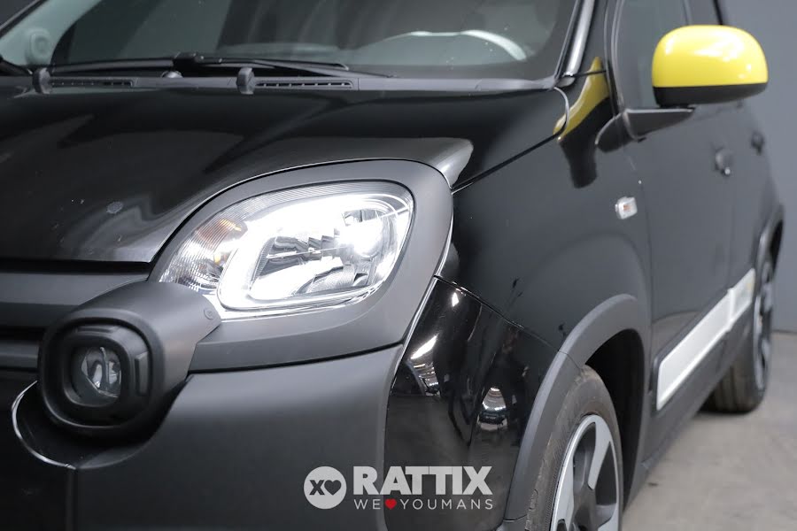 Fiat Panda Pandina 1.0 firefly hybrid 70CV Cross Nero Cinema  Aziendale foto 3