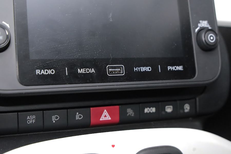 Fiat Panda Pandina 1.0 firefly hybrid 70CV Cross Nero Cinema  Aziendale foto 30