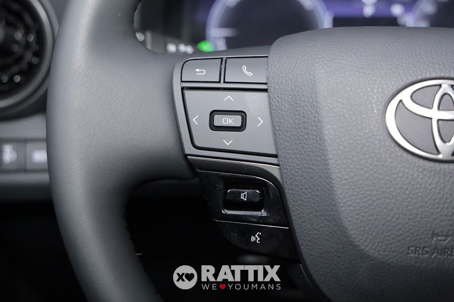 Toyota C-HR 2.0 phev Trend Eco e-cvt Super White   Km 0 foto 12