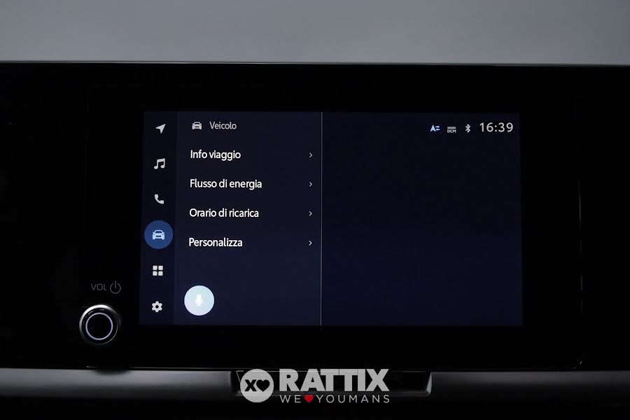 Toyota C-HR 2.0 phev Trend Eco e-cvt Super White   Km 0 foto 23