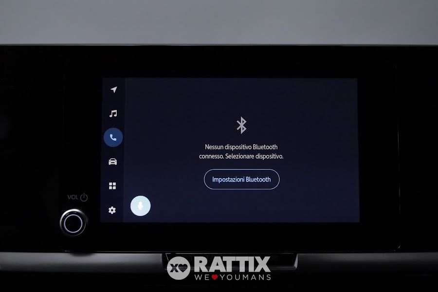 Toyota C-HR 2.0 phev Trend Eco e-cvt Super White   Km 0 foto 24