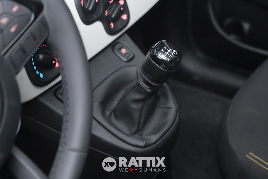 Fiat Panda Pandina 1.0 firefly hybrid 70CV Cross nero cinema  Aziendale foto 21