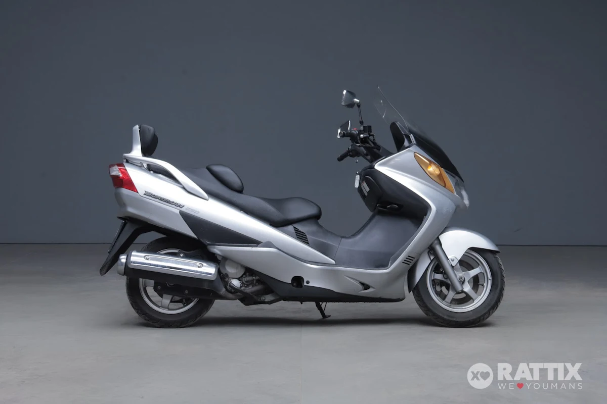 SUZUKI Burgman 250 AN Business