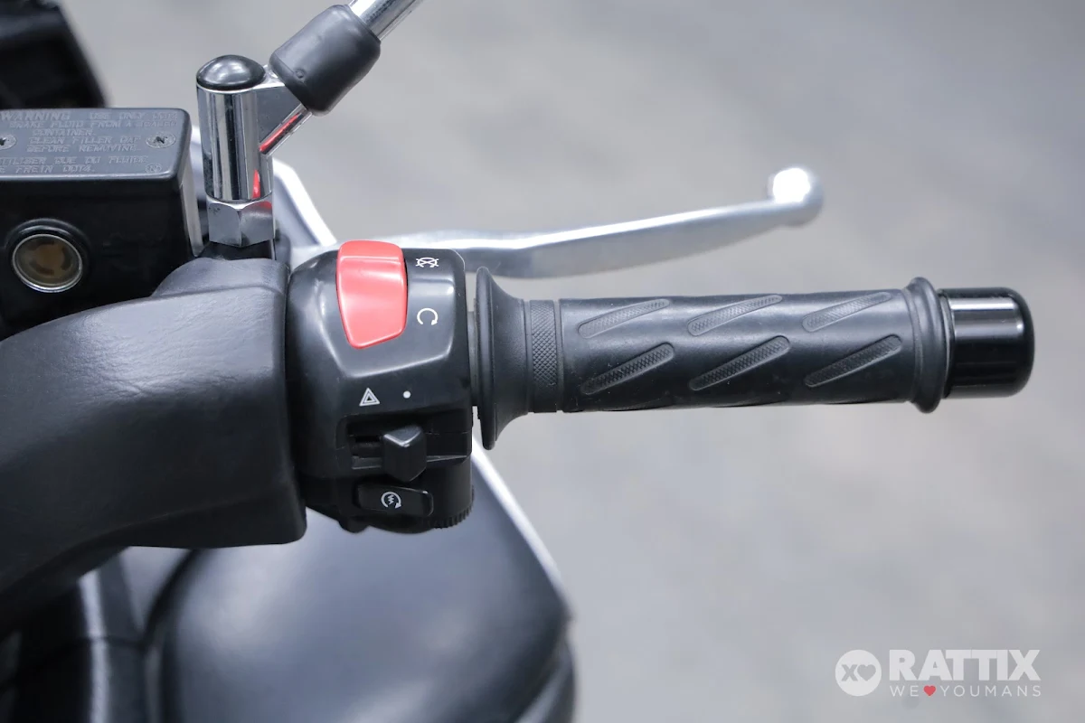 SUZUKI Burgman 250 AN Business