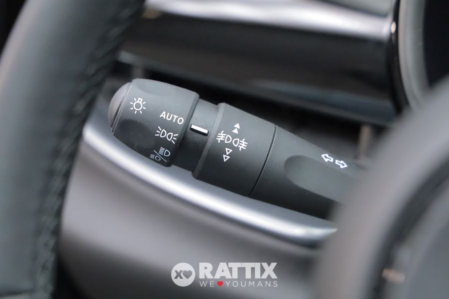 Fiat 600 1.2 Hybrid 145CV Pop Auto Nero Cinema  Aziendale foto 12