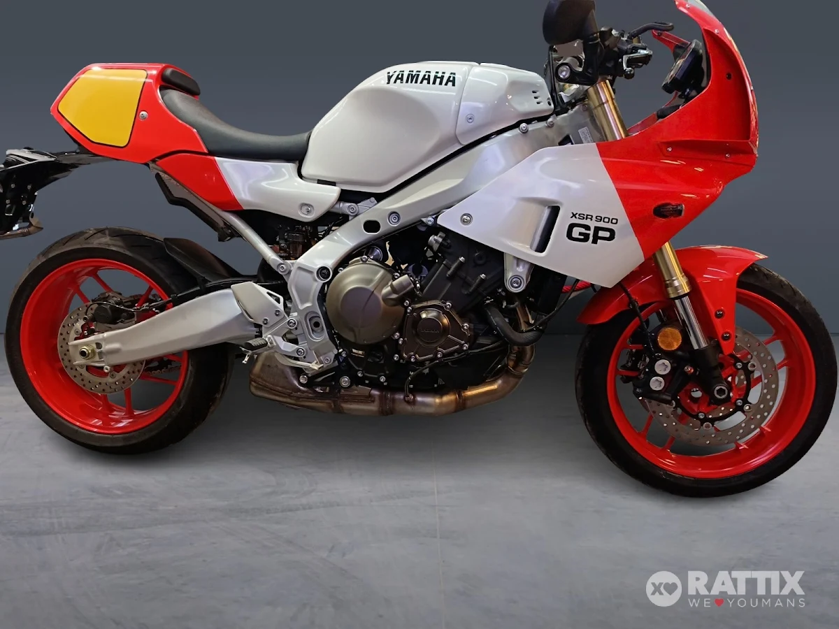YAMAHA XSR 900 GP Abs