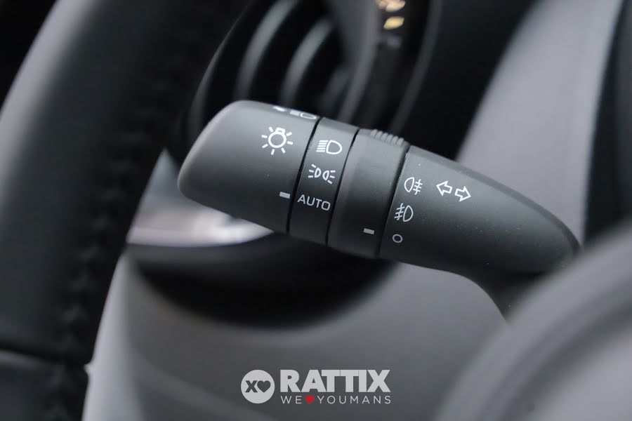 Toyota Aygo X 1.0 72CV Trend s-CVT Super White   Km 0 foto 13