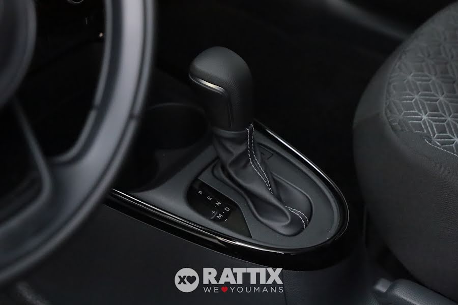 Toyota Aygo X 1.0 72CV Trend s-CVT Super White   Km 0 foto 20