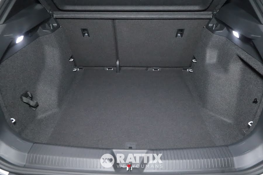 Volkswagen ID.4 77kWh Pro Performance  Bianco Ghiaccio  Aziendale foto 8