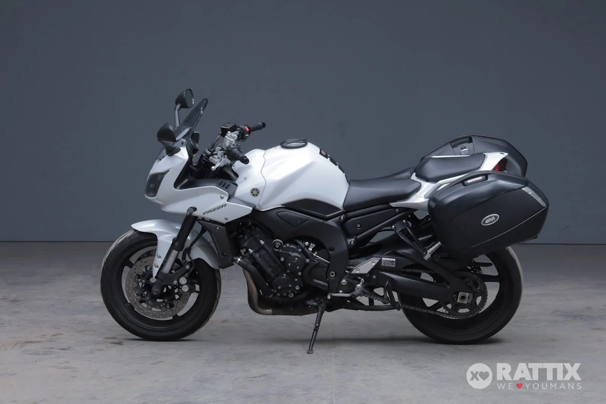 YAMAHA FZ1 1000 Fazer Abs