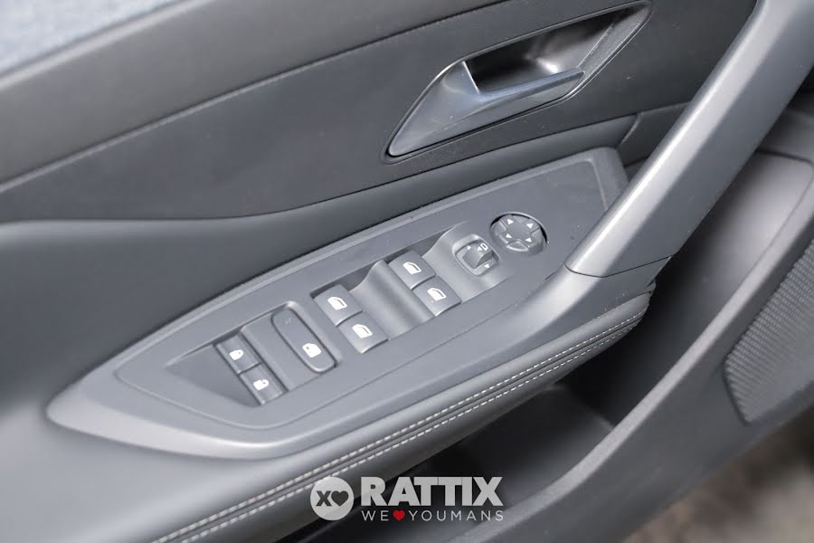 Peugeot 308 1.5 BlueHDI 130CV Allure EAT8 Grigio Selenium  Km 0 foto 32