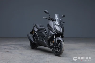 Foto WOTTAN MOTOR GT2 300 Abs