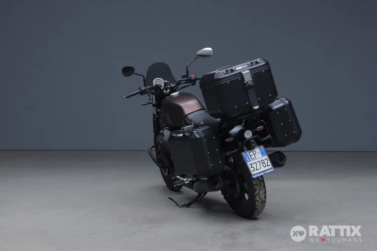 MOTO GUZZI V7 III 750 Stone Abs