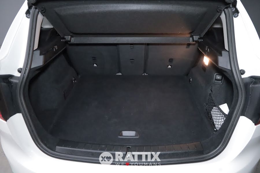 BMW 225 xe iPerformance Active Tourer auto Alpine white  Aziendale foto 7