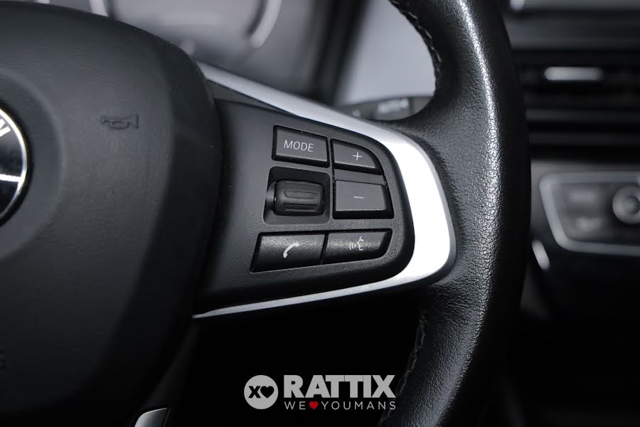 BMW 225 xe iPerformance Active Tourer auto Alpine white  Aziendale foto 13