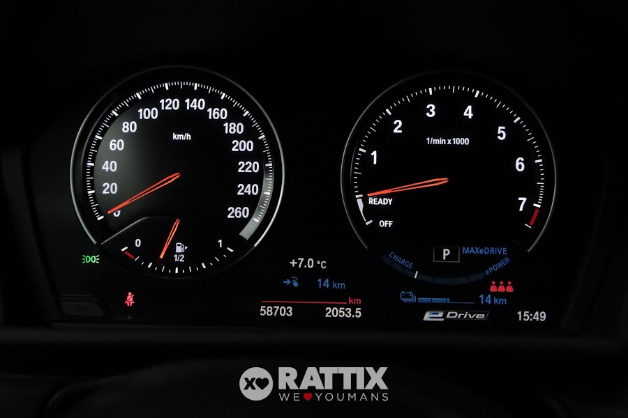 BMW 225 xe iPerformance Active Tourer auto Alpine white  Aziendale foto 16