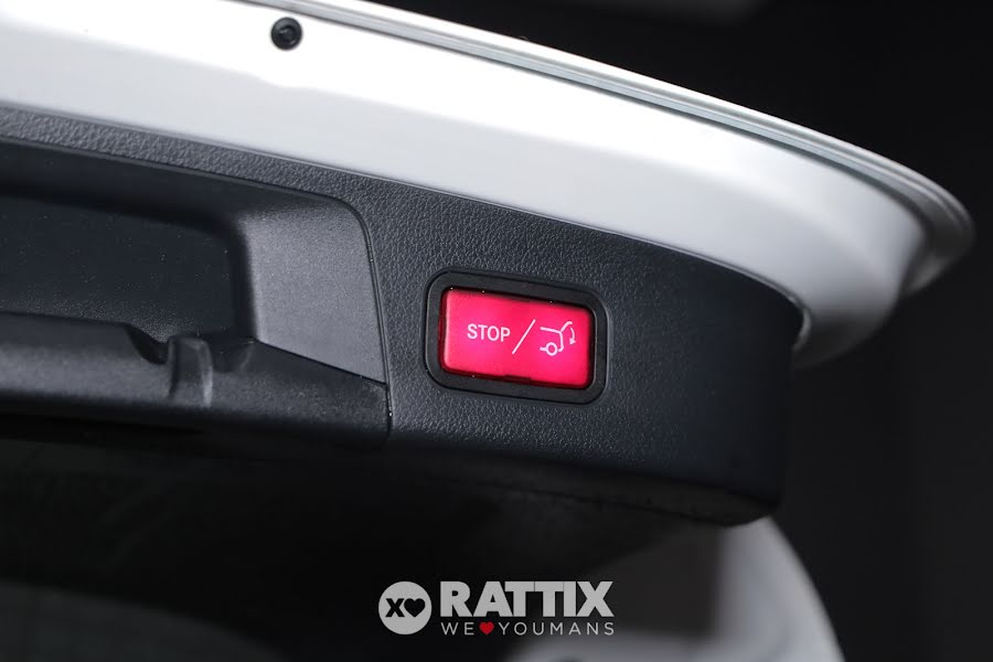 Mercedes-Benz GLA 250 e phev (eq-power) Sport auto Bianco Polare  Aziendale foto 8