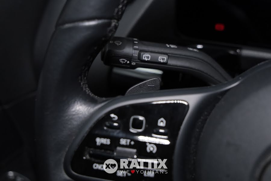 Mercedes-Benz GLA 250 e phev (eq-power) Sport auto Bianco Polare  Aziendale foto 16