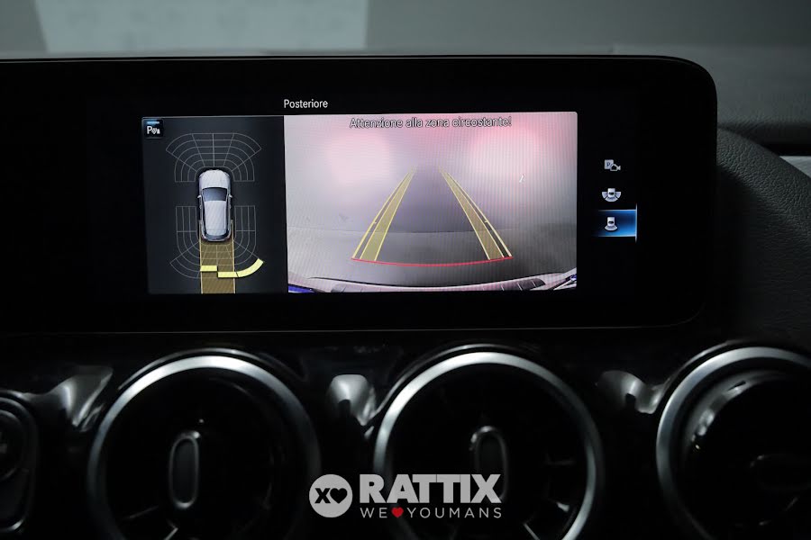 Mercedes-Benz GLA 250 e phev (eq-power) Sport auto Bianco Polare  Aziendale foto 20