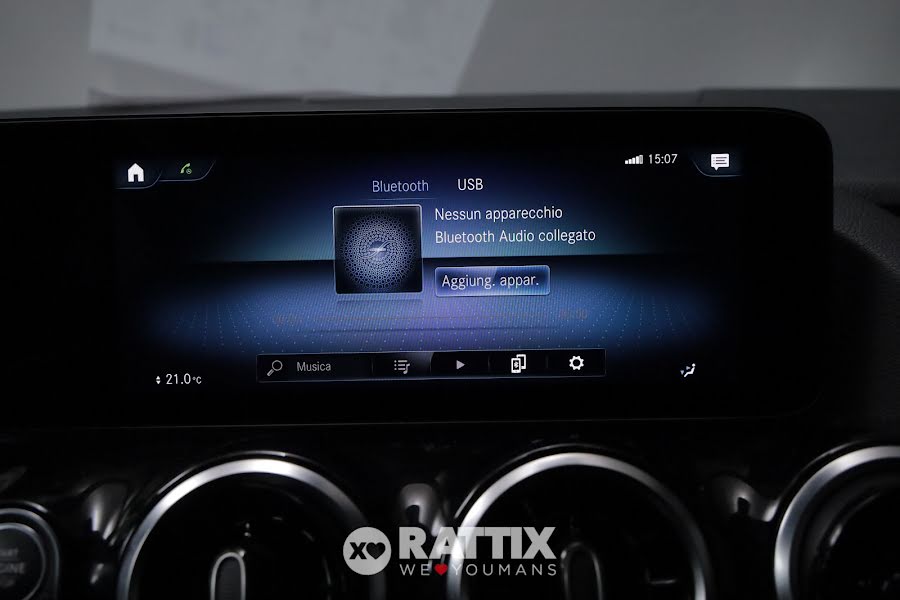 Mercedes-Benz GLA 250 e phev (eq-power) Sport auto Bianco Polare  Aziendale foto 25