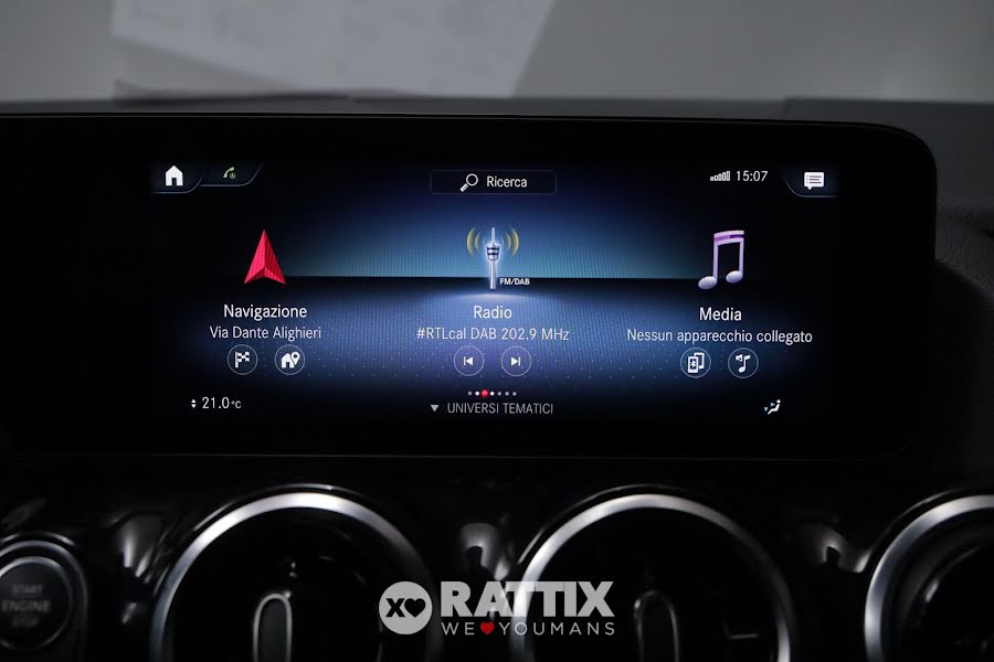 Mercedes-Benz GLA 250 e phev (eq-power) Sport auto Bianco Polare  Aziendale foto 28