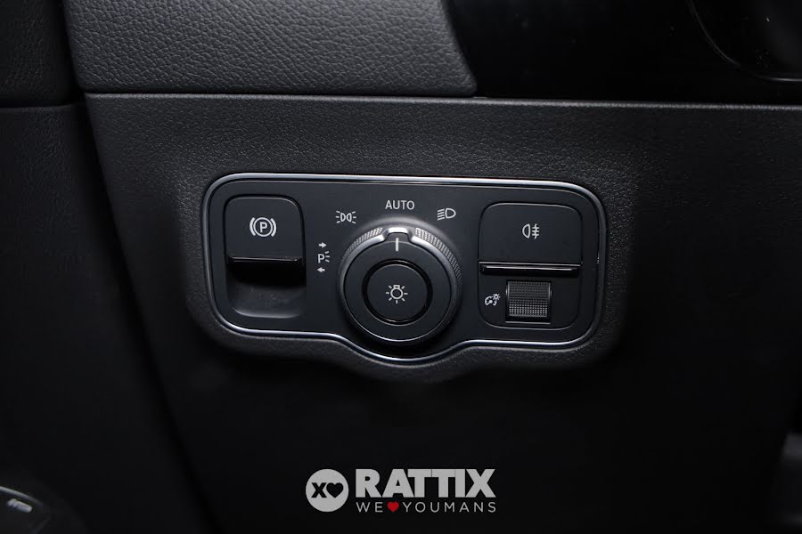 Mercedes-Benz GLA 250 e phev (eq-power) Sport auto Bianco Polare  Aziendale foto 31