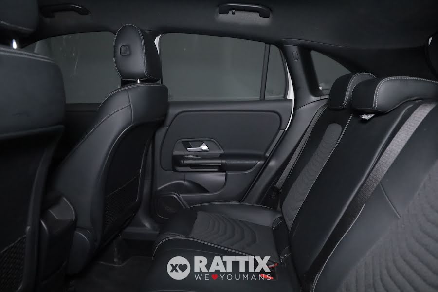 Mercedes-Benz GLA 250 e phev (eq-power) Sport auto Bianco Polare  Aziendale foto 33