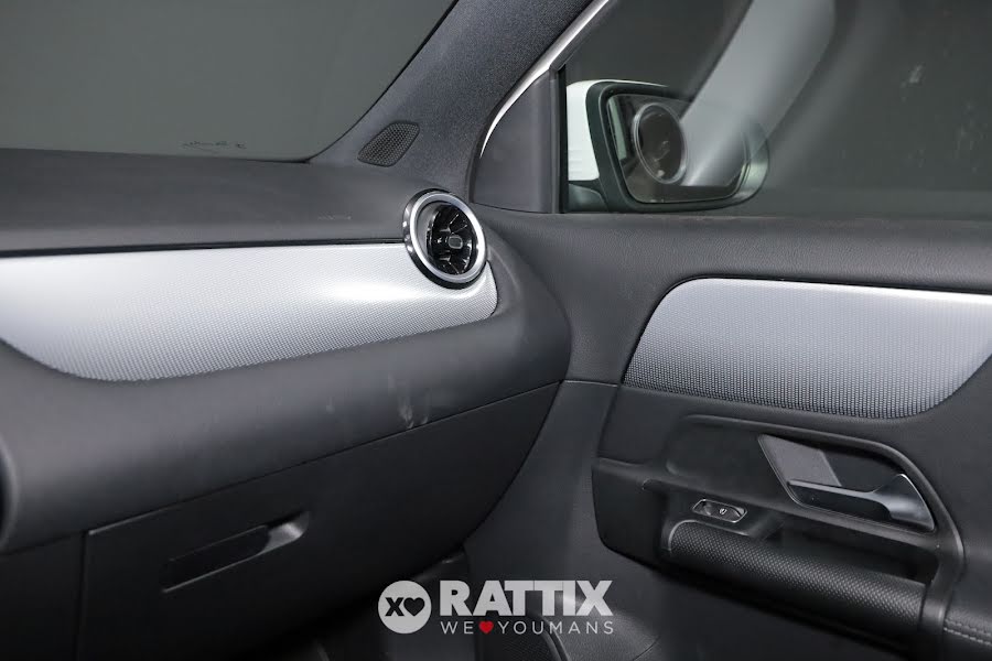 Mercedes-Benz GLA 250 e phev (eq-power) Sport auto Bianco Polare  Aziendale foto 34