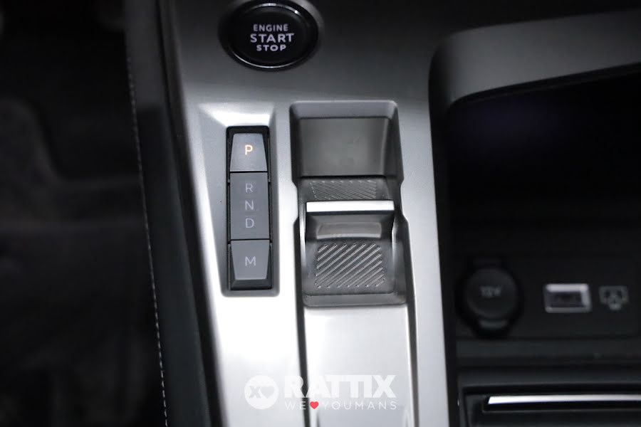 Peugeot 408 1.2 puretech 130CV Allure Pack eat8 Blu Obsession  Aziendale foto 24