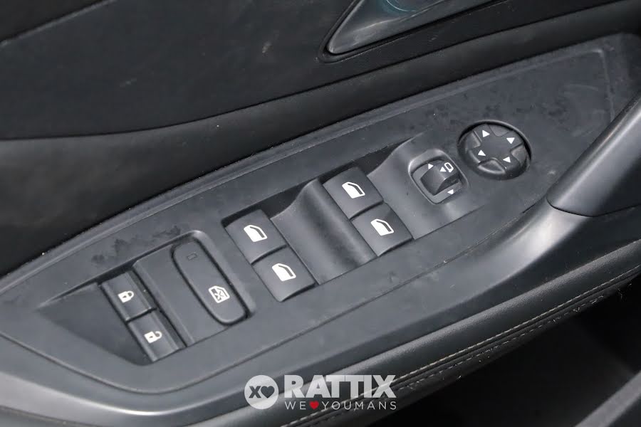 Peugeot 408 1.2 puretech 130CV Allure Pack eat8 Blu Obsession  Aziendale foto 27