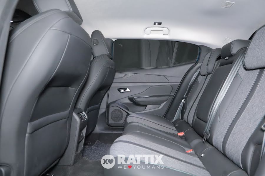 Peugeot 408 1.2 puretech 130CV Allure Pack eat8 Blu Obsession  Aziendale foto 28