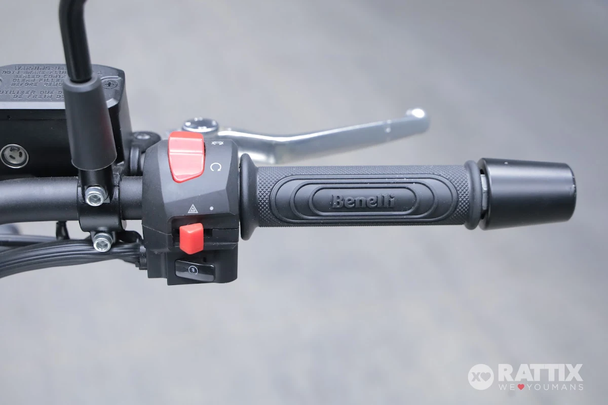 BENELLI Leoncino 250 E5