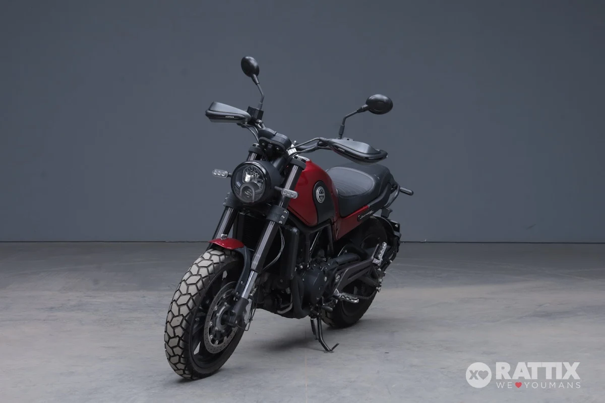 BENELLI Leoncino 500 E4