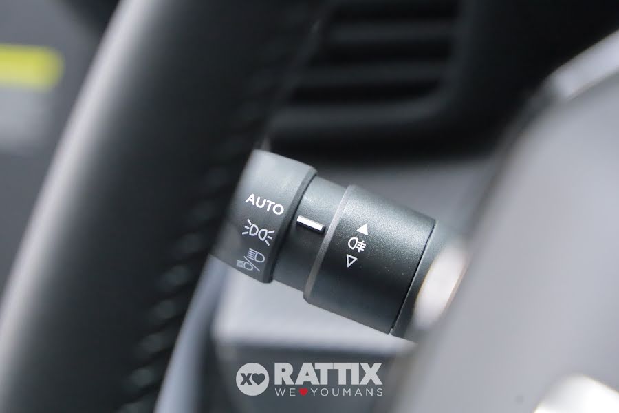 Peugeot 2008 1.2 puretech 100CV Allure Bianco Okenite  Km 0 foto 12