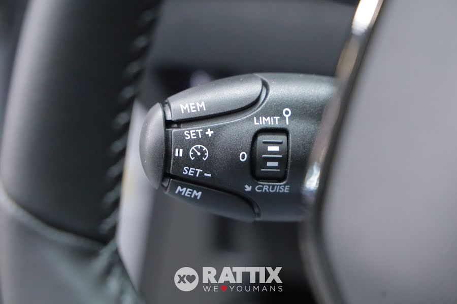 Peugeot 2008 1.2 puretech 100CV Allure Bianco Okenite  Km 0 foto 14