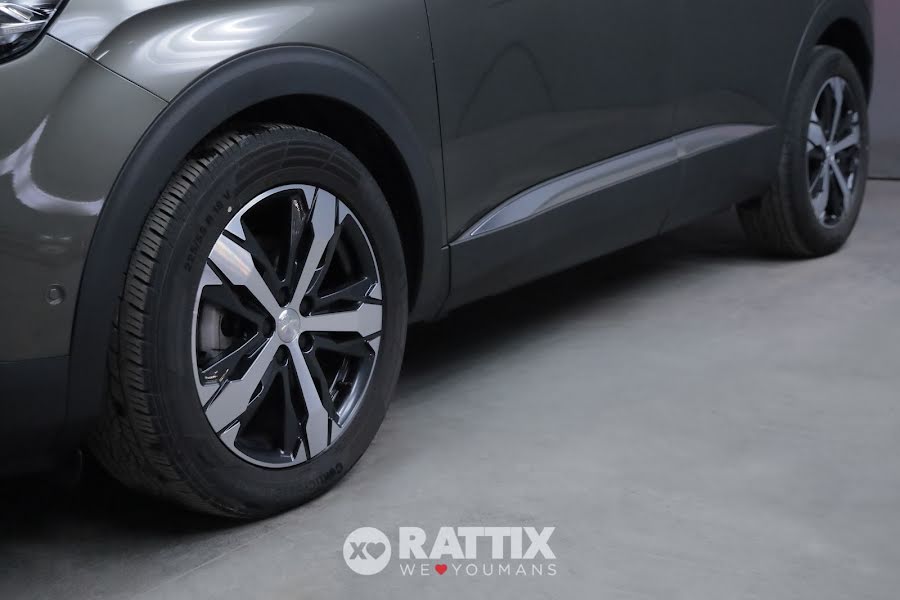 Peugeot 3008 1.5 bluehdi 130CV GT Line  Grigio Amazonite  Usato ritirato foto 4