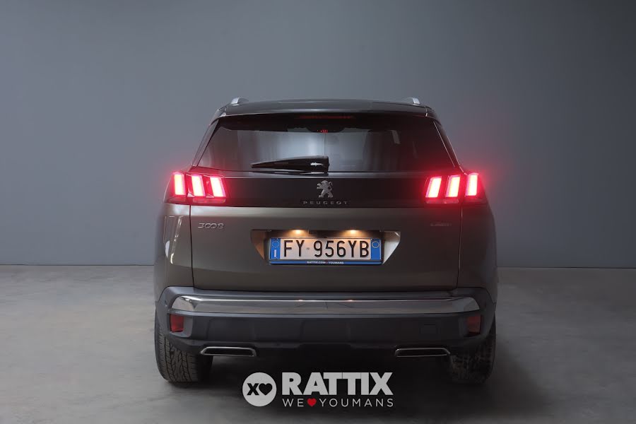 Peugeot 3008 1.5 bluehdi 130CV GT Line  Grigio Amazonite  Usato ritirato foto 6