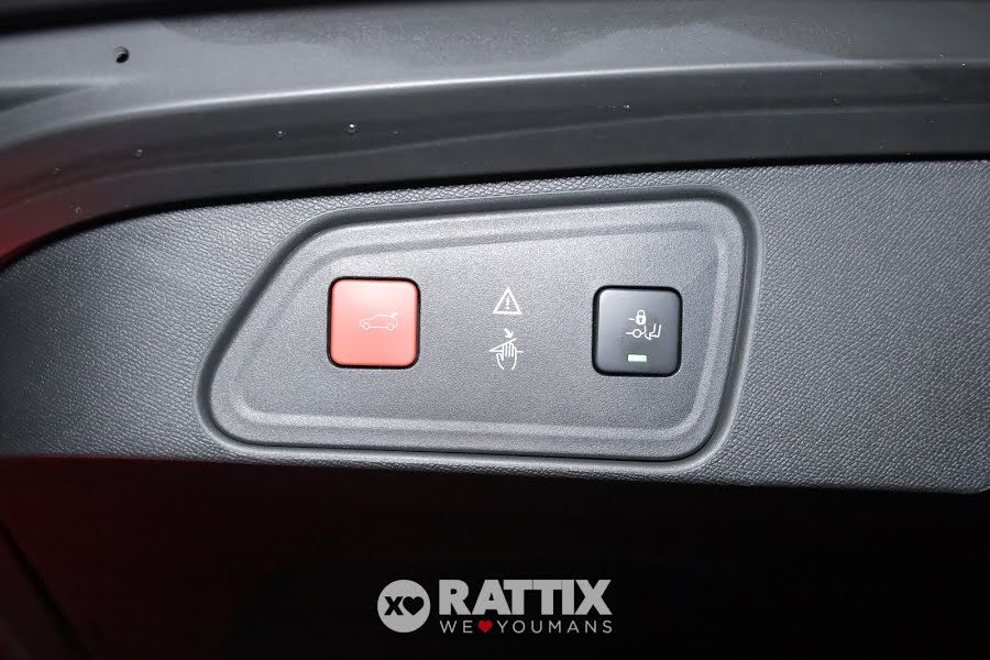 Peugeot 3008 1.5 bluehdi 130CV GT Line  Grigio Amazonite  Usato ritirato foto 8