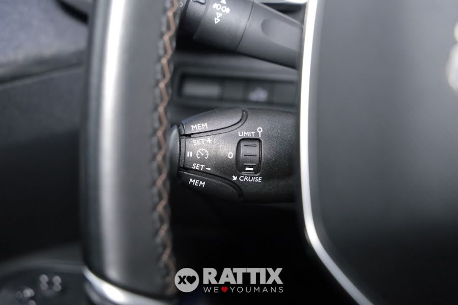 Peugeot 3008 1.5 bluehdi 130CV GT Line  Grigio Amazonite  Usato ritirato foto 16