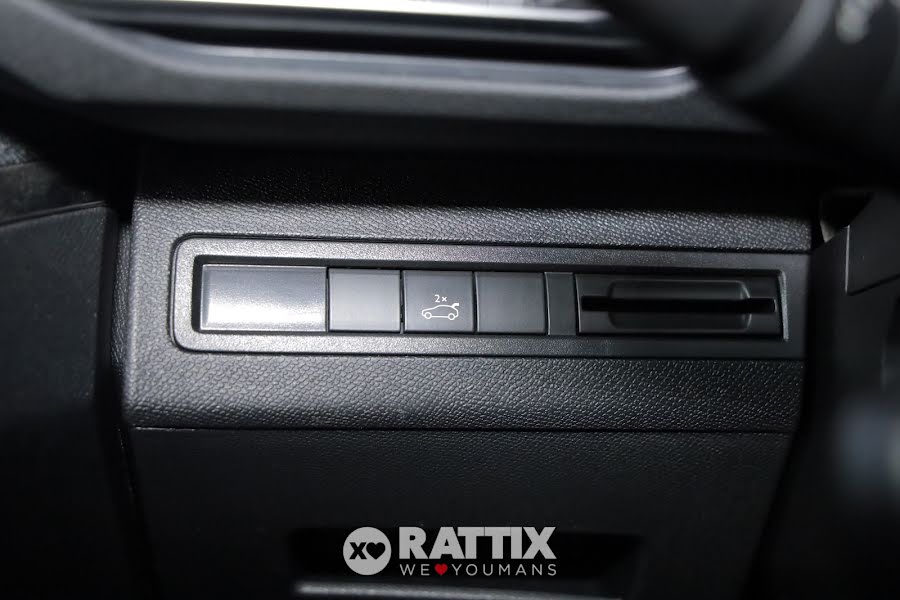 Peugeot 3008 1.5 bluehdi 130CV GT Line  Grigio Amazonite  Usato ritirato foto 32