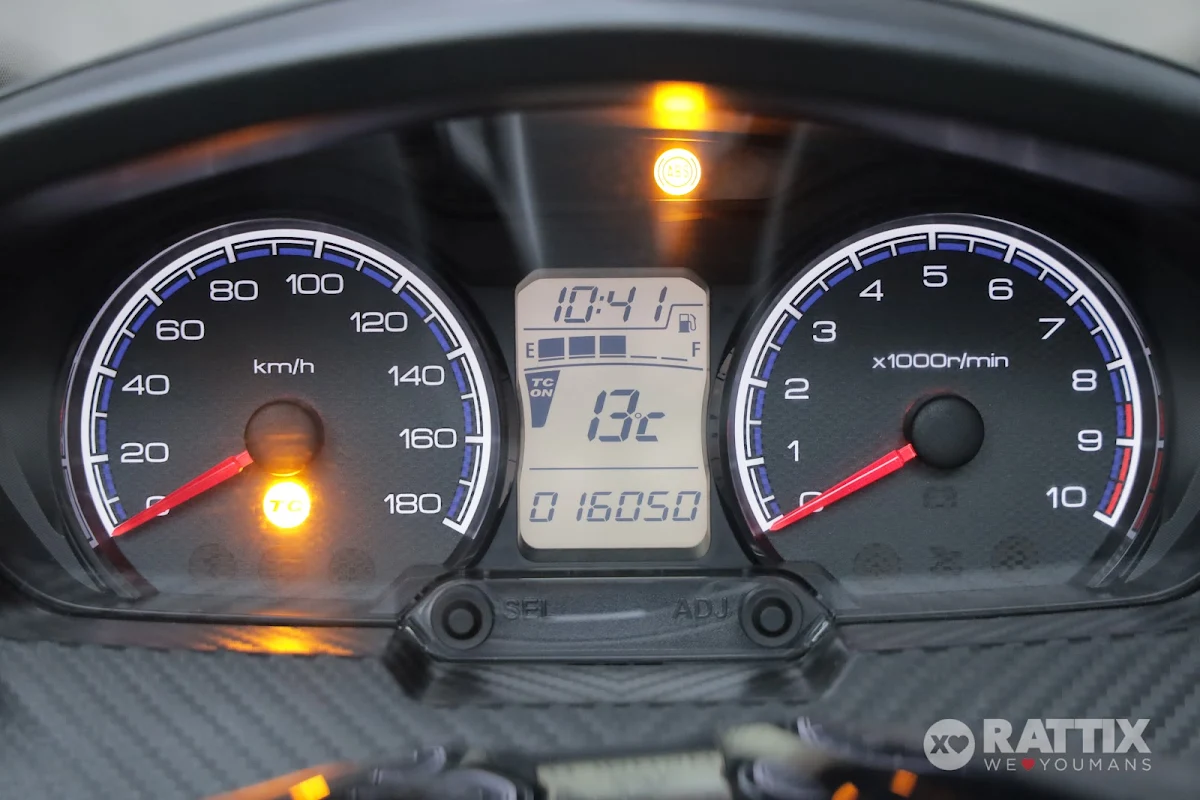 SUZUKI Burgman 400 Abs 