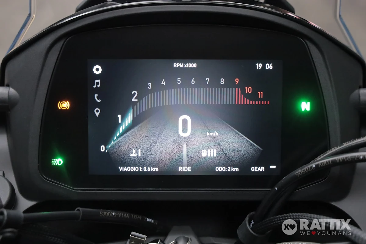 MOTO MORINI X Cape 650 cerchi a raggi Abs