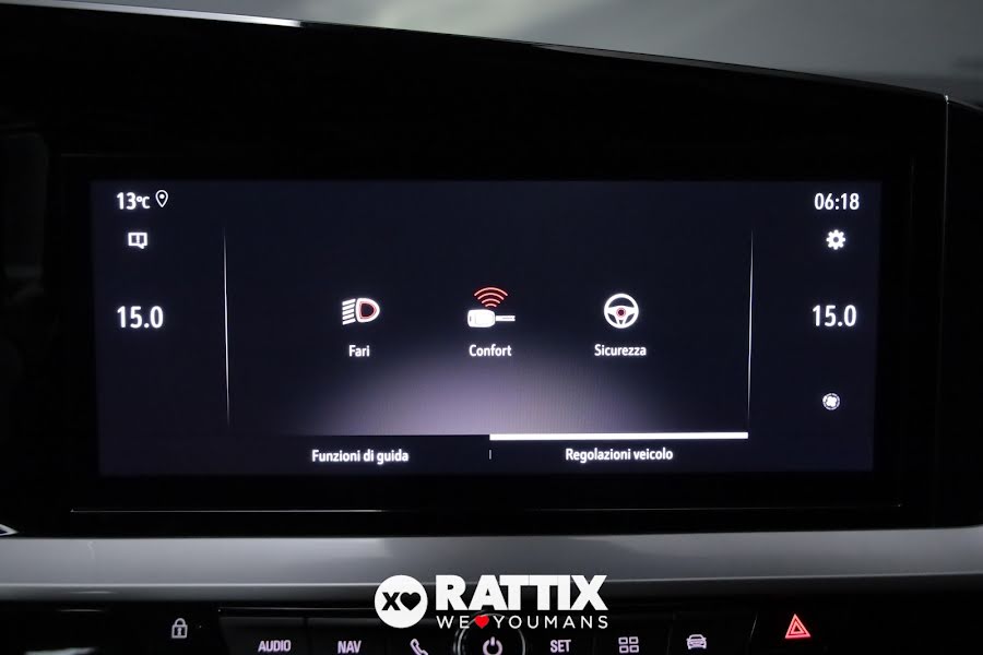 Opel Mokka 1.2 t 136CV Ultimate Voltaic Blu  Aziendale foto 17