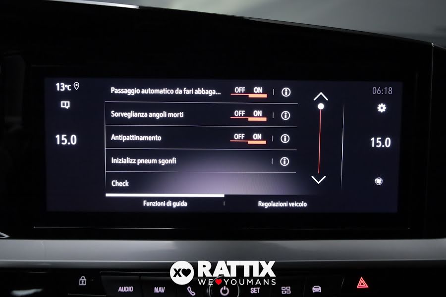 Opel Mokka 1.2 t 136CV Ultimate Voltaic Blu  Aziendale foto 18