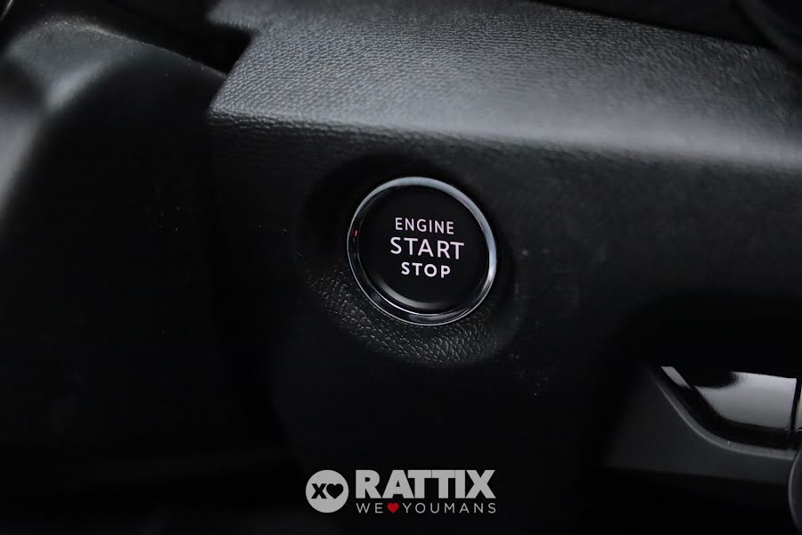 Citroen C4 1.2 Puretech 130CV Max EAT8 Okenite white  Aziendale foto 24